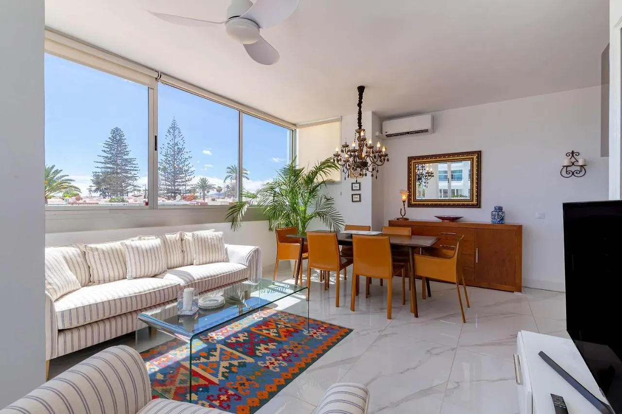Canarian Holiday Home - Luxury Condo Near Yumbo San Bartolome de Tirajana