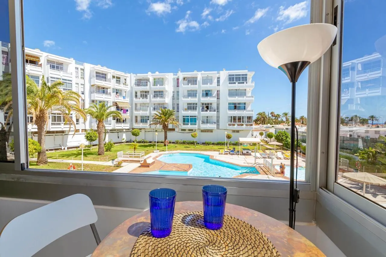 Canarian Holiday Home - Luxury Condo Near Yumbo San Bartolome de Tirajana