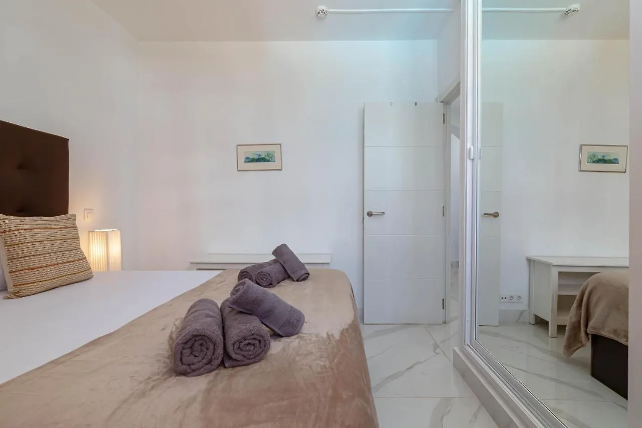Apartment Canarian Holiday Home - Luxury Condo Near Yumbo San Bartolome de Tirajana