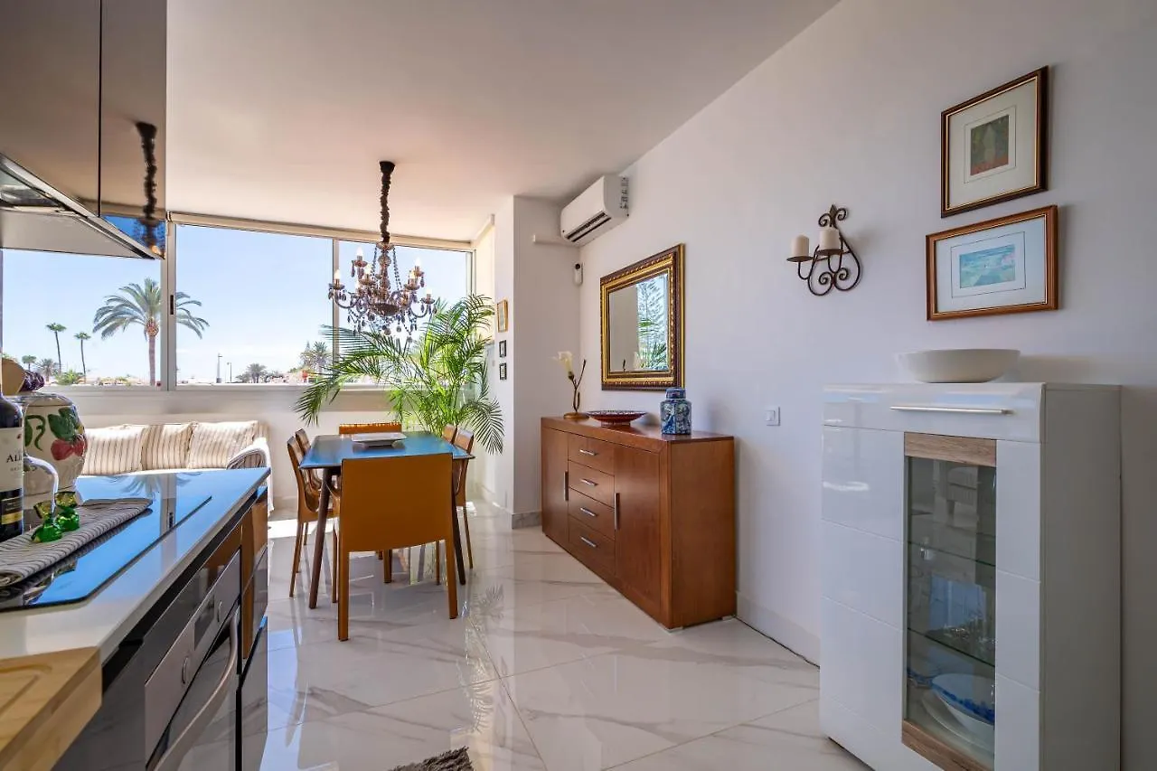 Canarian Holiday Home - Luxury Condo Near Yumbo San Bartolome de Tirajana  Apartment