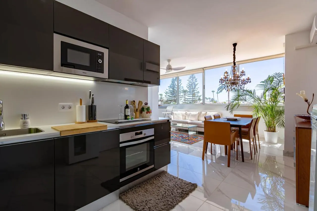 Canarian Holiday Home - Luxury Condo Near Yumbo San Bartolome de Tirajana  0*, San Bartolome de Tirajana (Gran Canaria) Spain