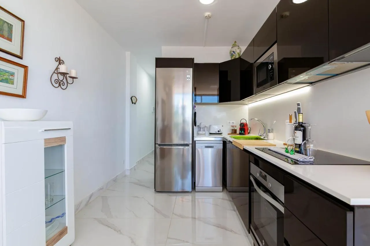 Canarian Holiday Home - Luxury Condo Near Yumbo San Bartolome de Tirajana  San Bartolome de Tirajana (Gran Canaria)