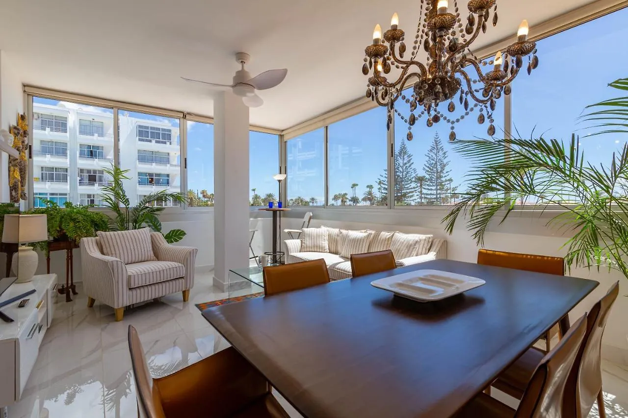 Canarian Holiday Home - Luxury Condo Near Yumbo San Bartolomé 스페인