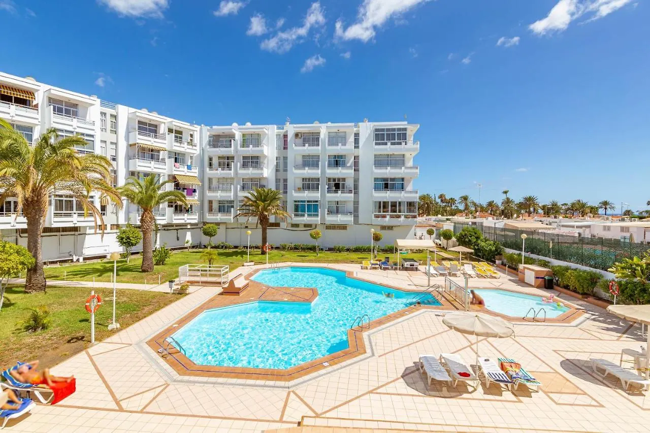 Canarian Holiday Home - Luxury Condo Near Yumbo San Bartolomé